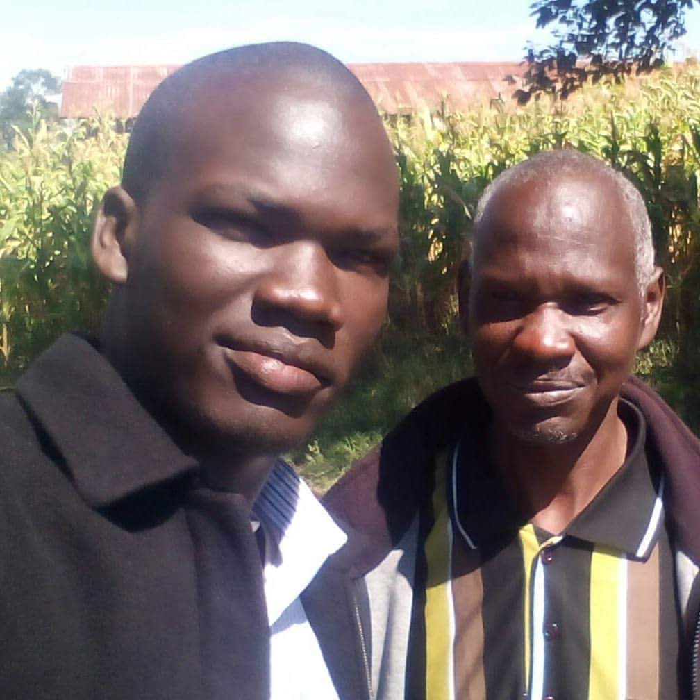 BillionaireKen3's tweet photo. @Changan_Kenya Whenever am with my dad, I seem not to get enough of taking selfies.. He is indeed the most jovial and happy man I know in this entire planet and I will live to cherish every moment spent with him. #FathersDay2024 #Dadthing #ChanganKenya https://t.co/fJ32URejLT