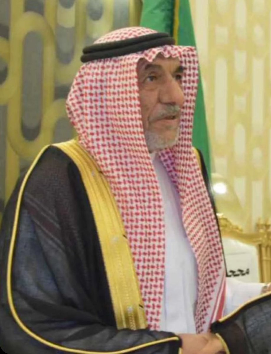 agm444's tweet photo. حضوره يملئ المكان 💔  فجوه كبيره ورثها لنا هذا الرجل صديق الجميع الصغير قبل الكبير لاتوجد كلمات تعبر عن فراق هذا الرجل 
رحمك الله يابوفايز https://t.co/1LXiLTvaX2