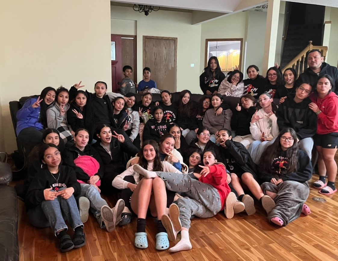 dela_strength's tweet photo. Out of all the goodbyes I had to make in the last couple of months the hardest was to all the kids I got the pleasure of working with. Whether it was in the weightroom or out in the field each connection I made was a building block that made me into the coach I am today.#coaching https://t.co/QhG5JHdWbs