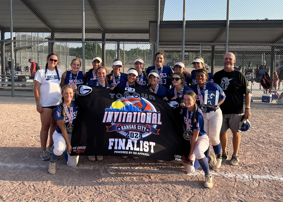 What a great weekend for Select 18s! Top Gun invitational runner up going 7-2-1! Love to watch these girls battle!