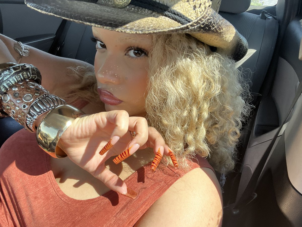 -_-# (@embr4ceme) on Twitter photo 