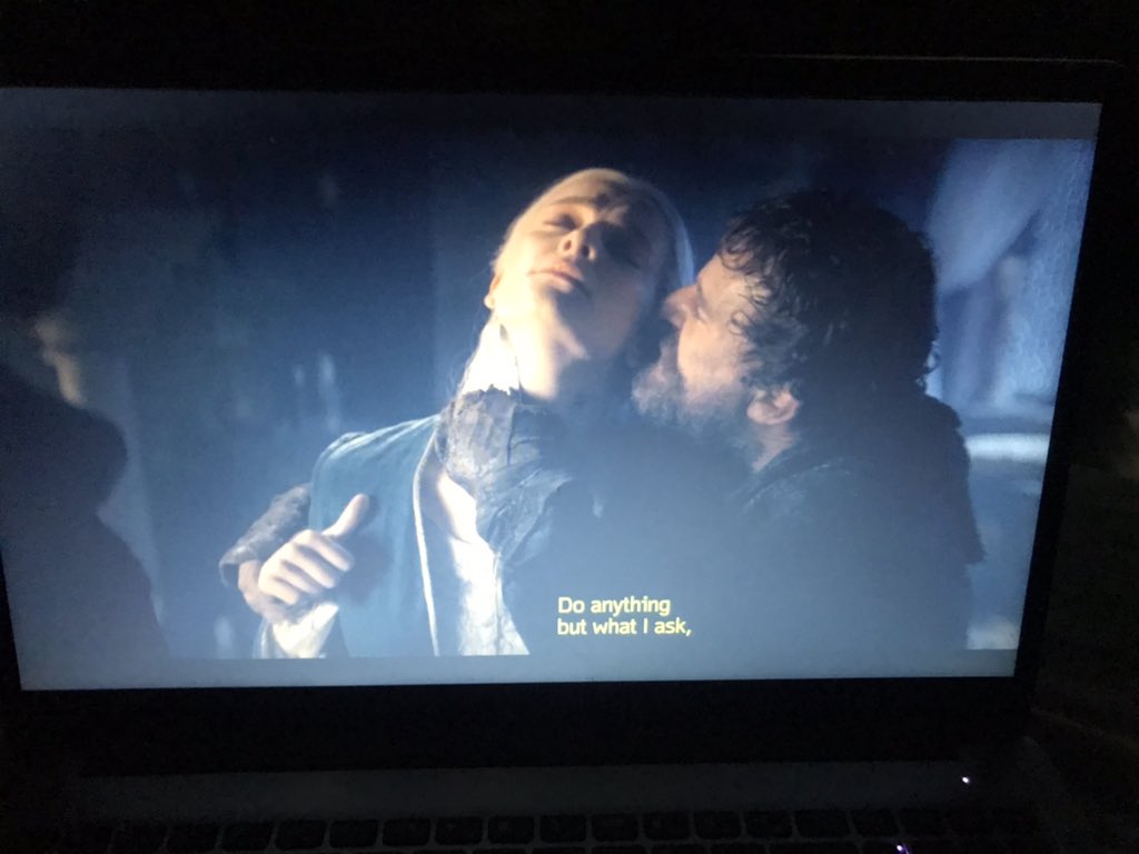awlqt's tweet photo. FUCK #HouseoftheDragon https://t.co/zVvaLjpVza