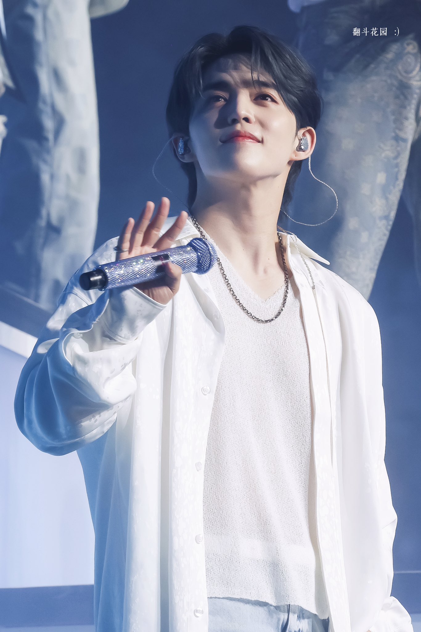 X 上的 _翻斗花园-：「240616 weverse con #SCOUPS #에스쿱스 #승철 