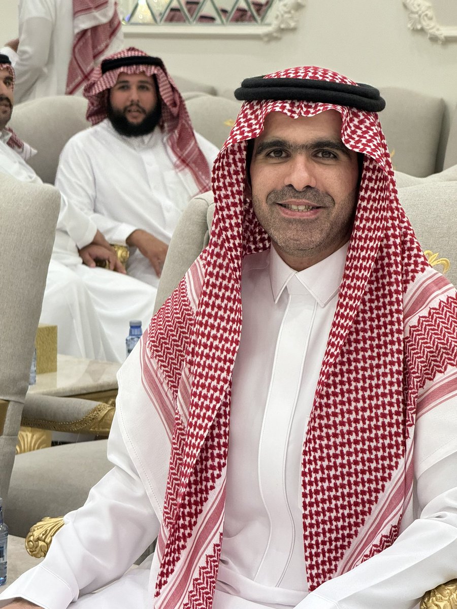 almohammed1434's tweet photo. حفل معايدة أسرة آل عبدالله بمناسبة عيد الأضحى المبارك لعام 1445هـ بمدينة الرياض.
٣-٣
وللمزيد من الصور : https://t.co/E8wl2ez1ER https://t.co/2cBW3gapFk