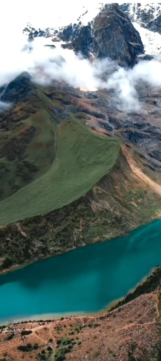 gabychavezd1's tweet photo. Take a look to this beauty ..Its the #Humantay Lagoon..considered one of the most beautiful #lagoons in Perú..characterized by its #EndemicRegionalFlora , specially the #Orchidaceae Family ..in #Cuzco #PeruvianFlora #Perú https://t.co/DBNeLnpuz2