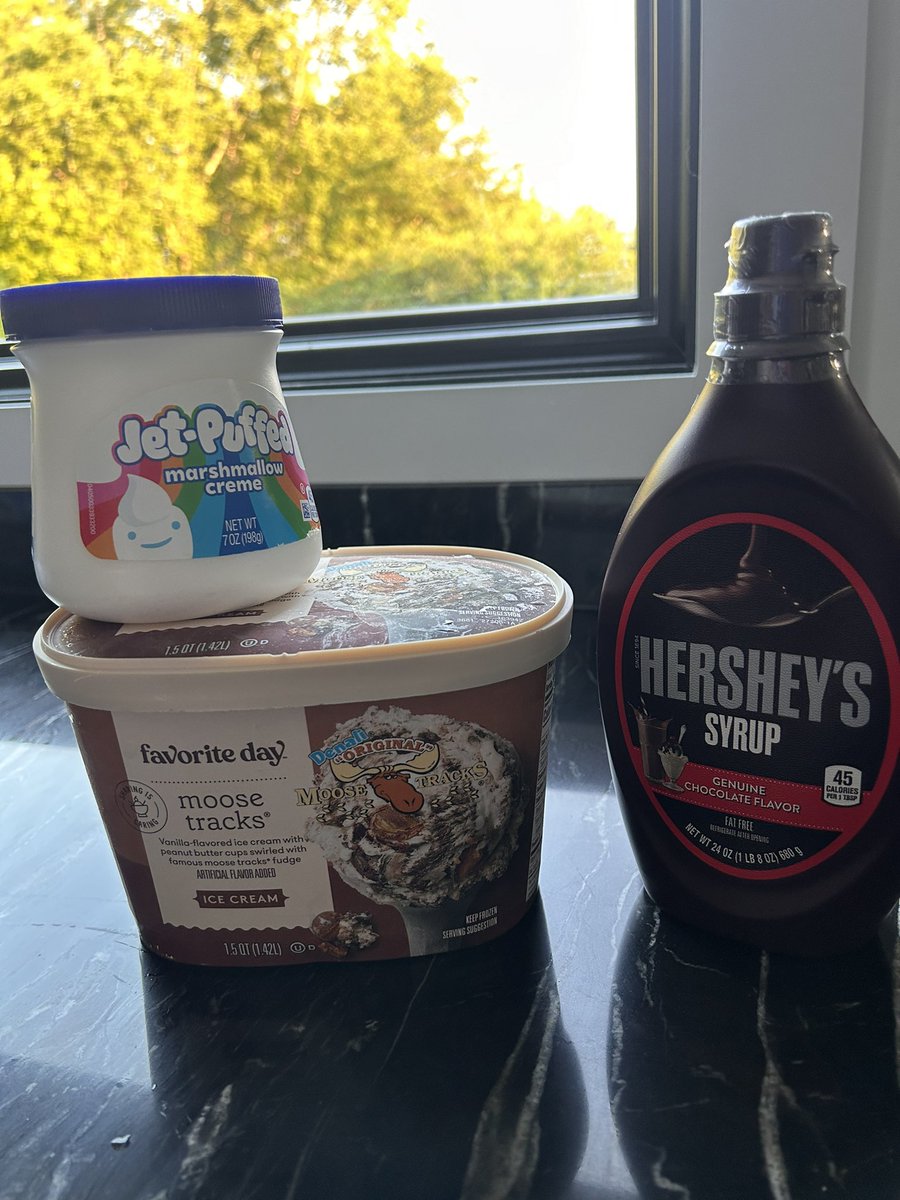 For several years <a href="/kennedyfish_/">Kennedy</a> has been doing home delivery for everything and I have said save the delivery charges and go shop.  Well I take it all back!  Today these items arrived unannounced from Target at my door from Kennedy for Father’s Day!  She knows her dad! 😋 🍦