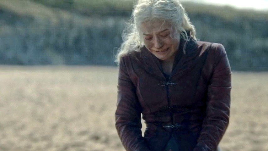 RHAENYRA HAS TO COLLECT HER SON'S REMAINS. NOT HIS BODY BUT REMAINS!!! I WILL SUPPORT EVERYTHING SHE DOES TO THE GREENS !!!! #HouseoftheDragon