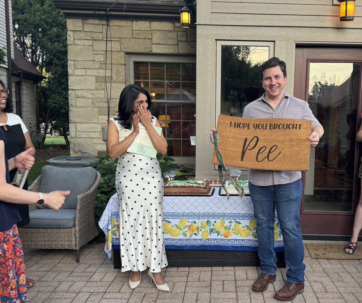 MCW Nephrology (@mcw_nephrology) on Twitter photo We are so proud of our incredible graduating fellows and so happy everyone is staying in Milwaukee! We missed Aisha Batool and <a href="/NephroP/">NephroPOCUS</a> especially tonight đź’š We are so proud of our incredible graduating fellows and so happy everyone is staying in Milwaukee! We missed Aisha Batool and <a href="/NephroP/">NephroPOCUS</a> especially tonight đź’š