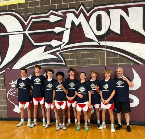 What a great weekend for the Creek boys basketball program. The Jv and sophomore teams wining the Gold Crown Championship and the freshman team going 5-1. Overall 19-1😤Good work fellas! Big shout out to the parents, families, and loved ones for all your support! 💯