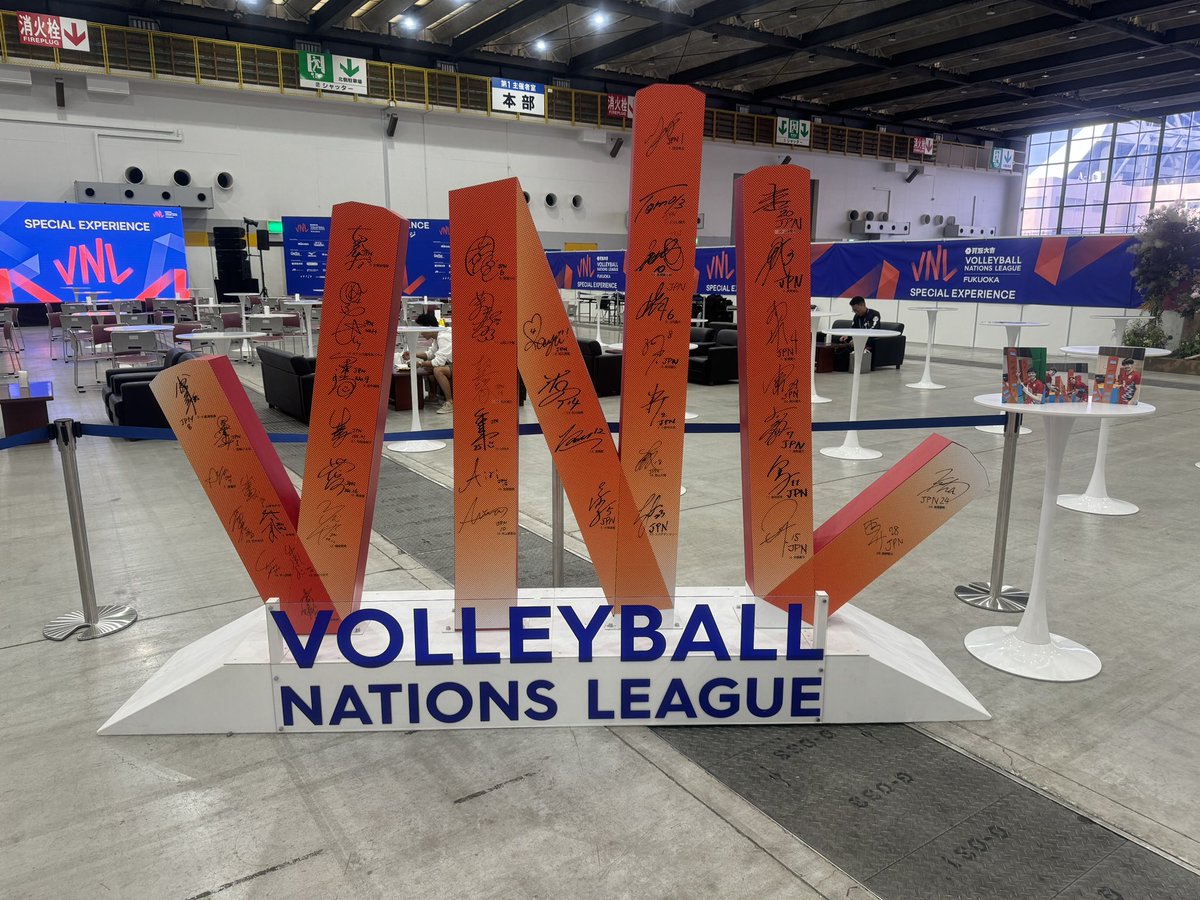 t_zero100's tweet photo. #バレーボール #ネー���ョンズリーグ 🏐

#九州医療スポーツ専門学校 の教職員、国際志学園整骨院グループ、#六花鍼灸整骨院 の先生にご協力頂き、無事終えることができました👏

14日間で441名の方にマッサージを提供させて頂きました！💆‍♂️

#バレーボール 
#ネーションズリーグ 
#vnl2024 
#パリ五輪 https://t.co/Dlubrtbxdo