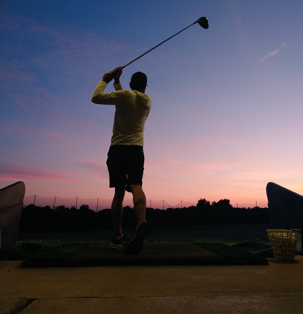 Happy Father's Day, <a href="/tony_regina_/">Tony Regina</a>     I hope you enjoyed your day. You definitely ended it well at #Freddyhill  .Our kids don't know how blessed they are to have you as their Dad.

  #fathersday #daddyday #fatherhood #sunset