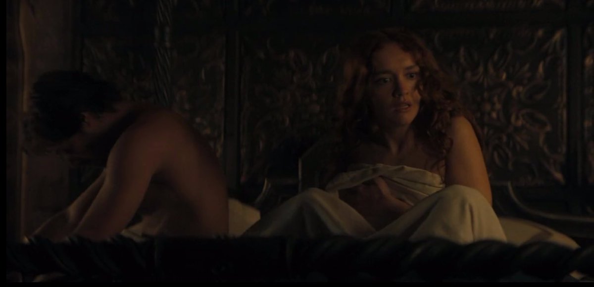 T0astedEverlark's tweet photo. Where’s duty, Where’s sacrifice?🤭
#HouseoftheDragon #HOTD https://t.co/cqH45WW55X