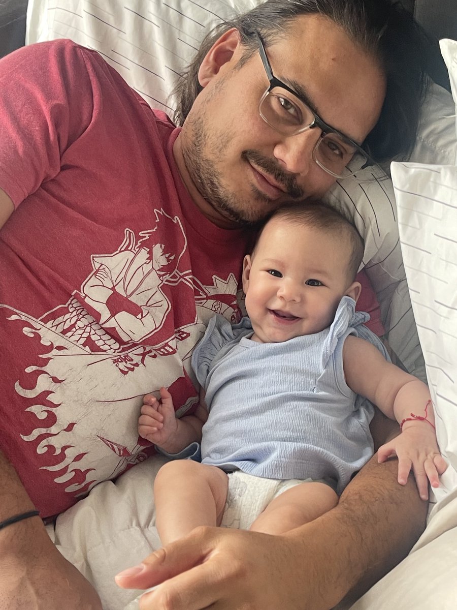 Zaydaperez2's tweet photo. Happy 1st Father’s Day Daddy 💚💙@DJcrocker https://t.co/2i9trj4kPI