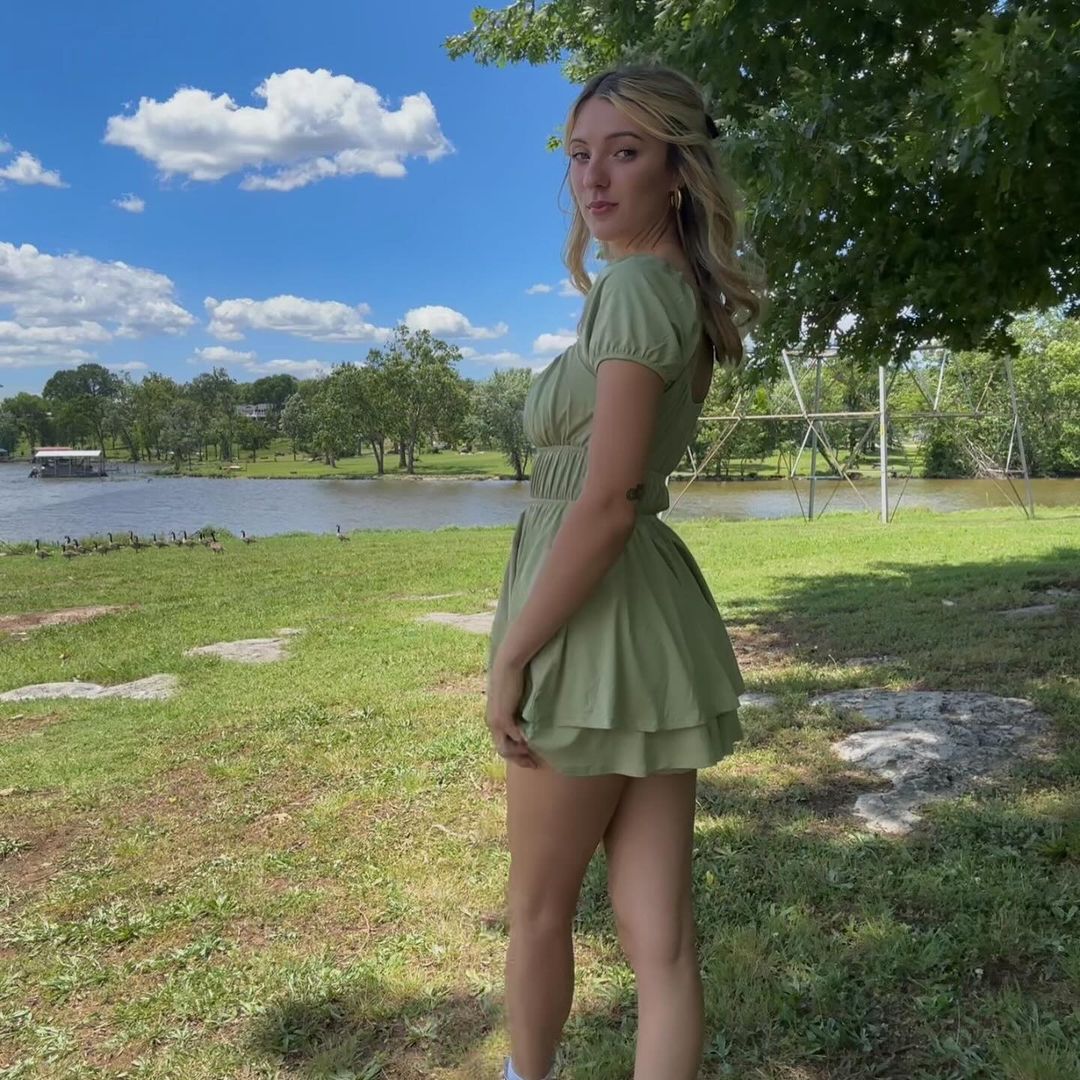 Send $10 for a surprise in your inbox! 

#Model #Onlyfans #followme #BANGCHANxMFW #1M300KstaywithMeen #TÜRKÜM #FelizDíaDeLosPadres #EnDefensaDeLaVida #TonyAwards #MondayMotivation #Barbecue #EidAlAdha