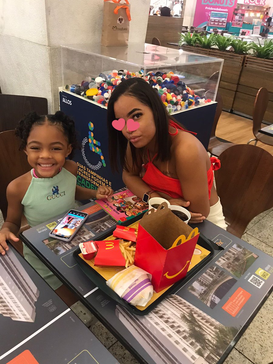 magrella33's tweet photo. Viver por quem valesse apenas morrer,só por você 🥰🥺 https://t.co/YAzn0DZd6E