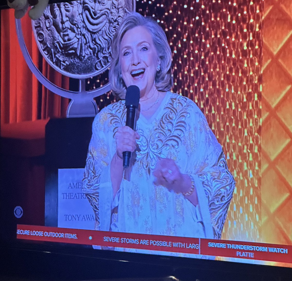 realDAbitty's tweet photo. What a THRILL to see Madam President on The Tony Awards. #StillHer #TonyAwards https://t.co/einKlWaTDr