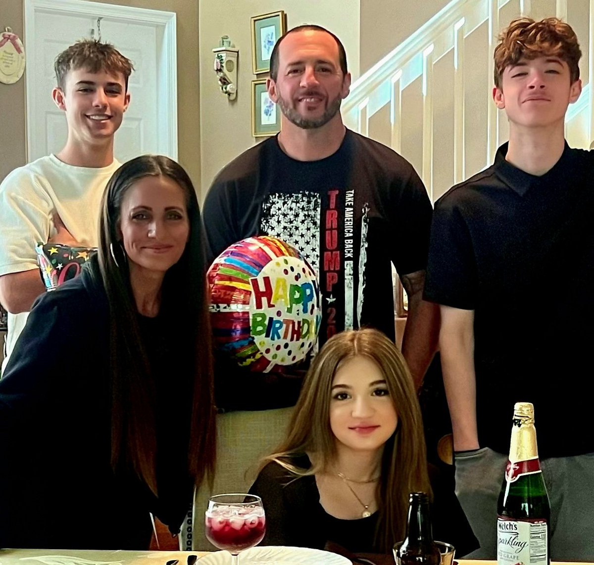 There is so many reasons to be thankful for on FATHER'S DAY but it's even better when one of my most precious gifts is your daughter being born the day before.. HAPPY FATHER'S DAY TO ALL OF YOU GREAT DAD'S OUT THERE!!

PS Yesterday was her day, TODAY IS ALL MINE...LOL