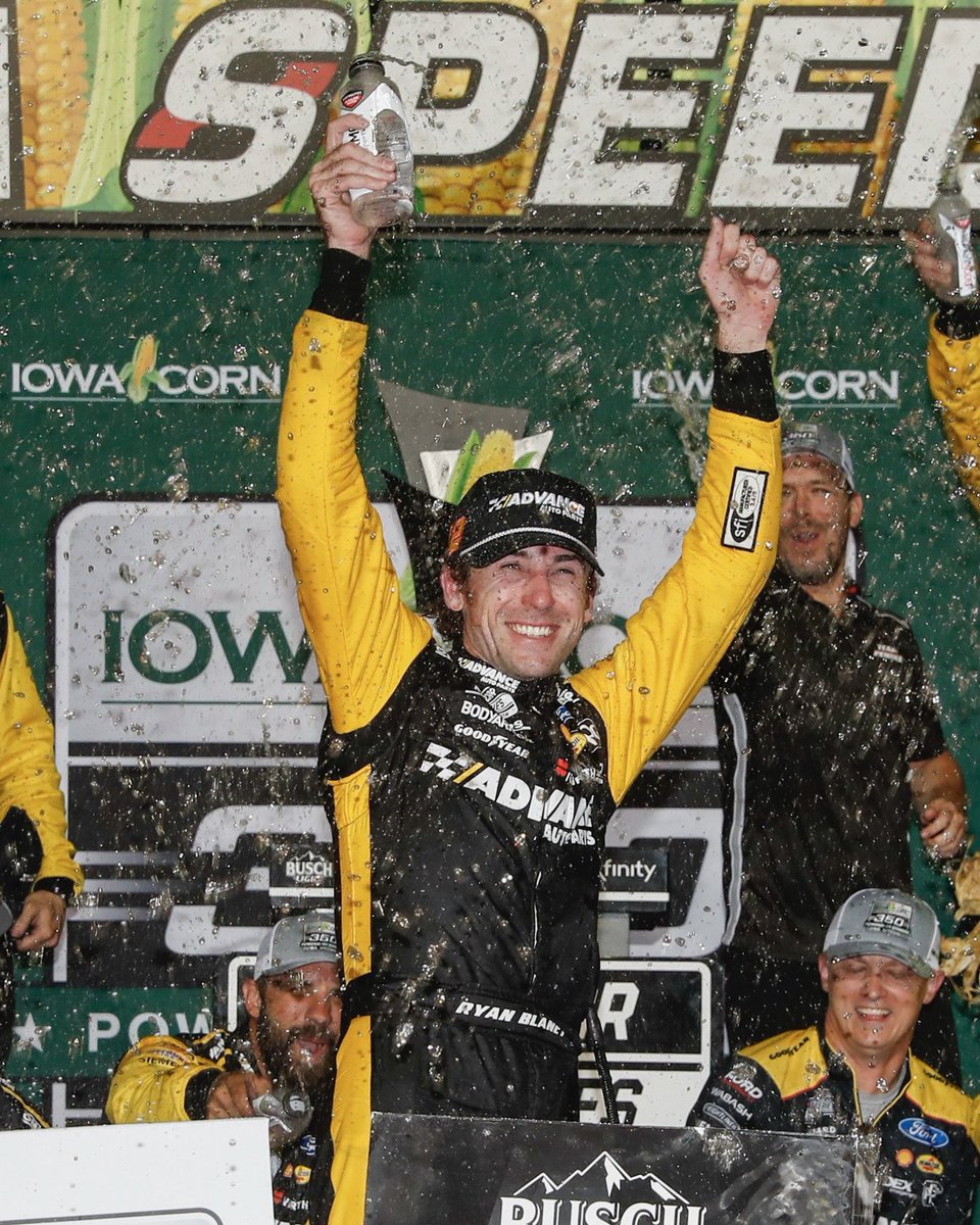 BODYARMOR tweet media