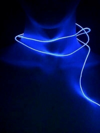 aka_liss's tweet photo. 𝒎𝒊𝒏𝒆 | #guapoduoau | 𝒐𝒃𝒔𝒆𝒔𝒔𝒆𝒅𝒖𝒐 | 𝒐𝒏𝒆𝒔𝒉𝒐𝒕

Noites frias, bebidas complicadas e música barata — e uma pitada de ciúme. Qual o clima perfeito para conhecer aquele que se ama?

E qual o clima perfeito para mudar a vida dele para sempre? https://t.co/uvAma0NrIw