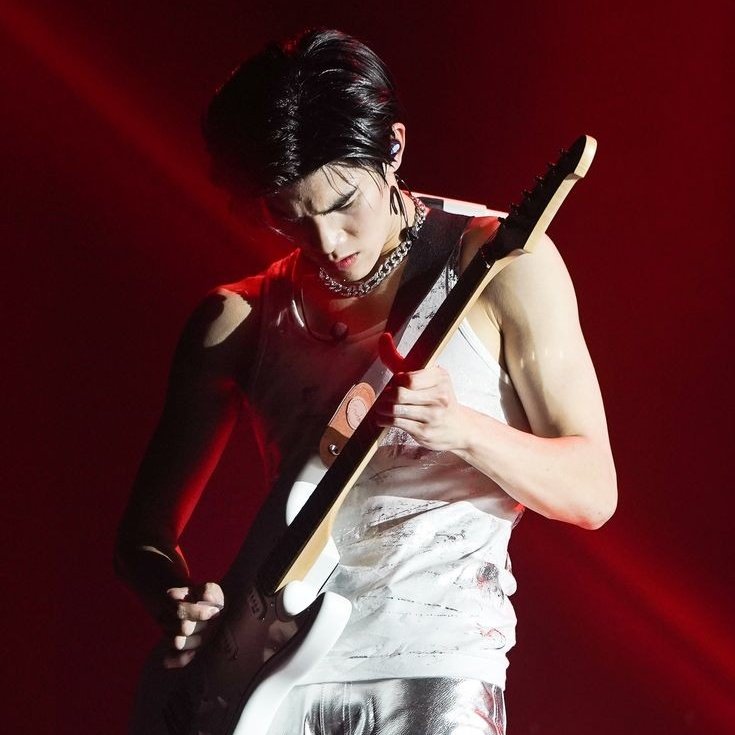 keyraamints's tweet image. #Geminifourth #FourthGemini short au

My Favorite Sound

Bagi Sakura, Yuki adalah suara terindah dalam hidupnya.