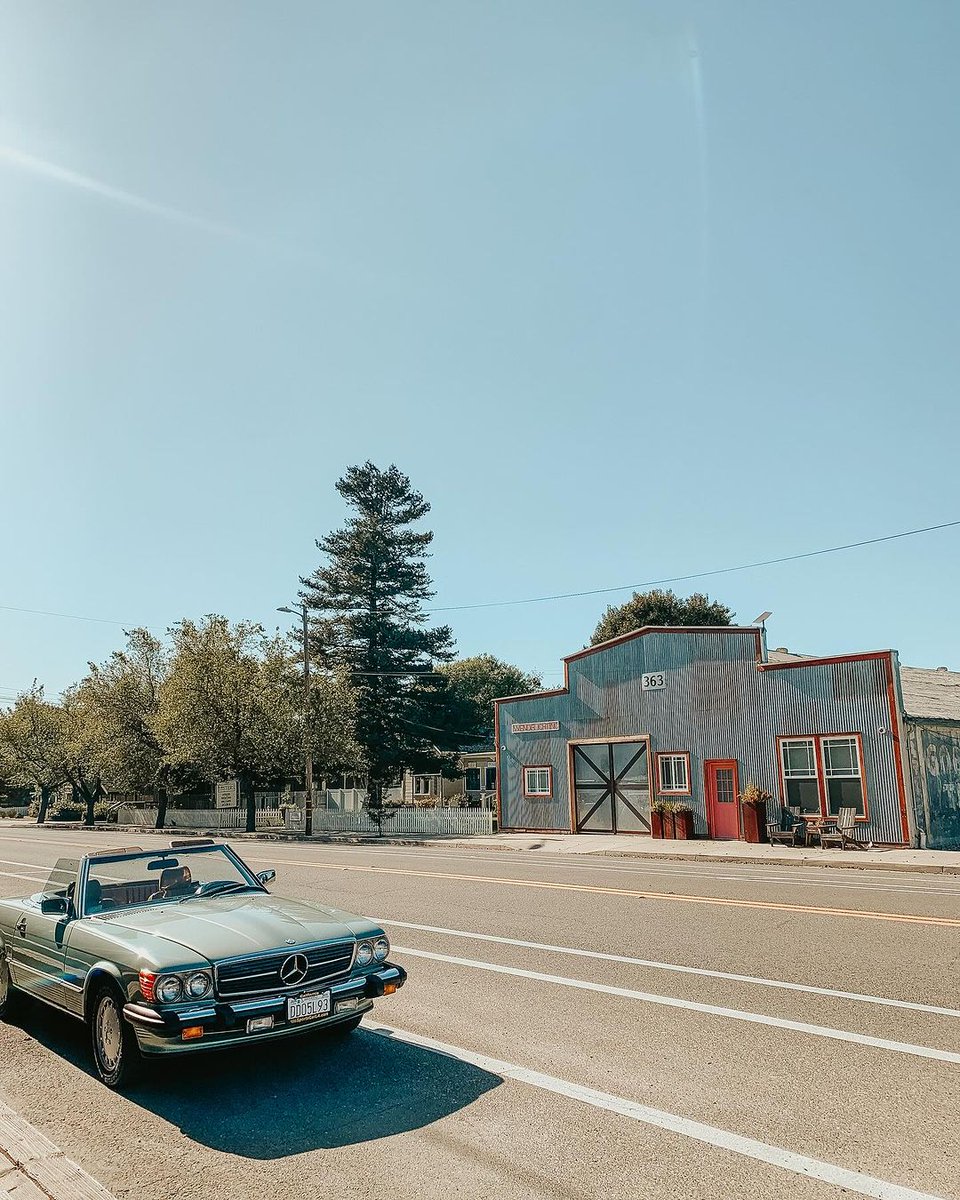VisitSYV's tweet image. Our L.A. is Los Alamos. ✨ Old West vibes mix with award-winning food and wine and chic shops in this little town where time stands still. Will we see you there soon?

📸: lemonade_makers on IG