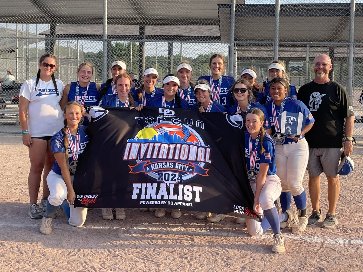 Had a great weekend at the Top Gun Invitational. My team took 2nd battling through a difficult bracket and playing 10 games. I batted .417 and drove in the winning run to take us to the championship game. Ready for next week with my girls at the Top Club National in Oklahoma!🚗🥎