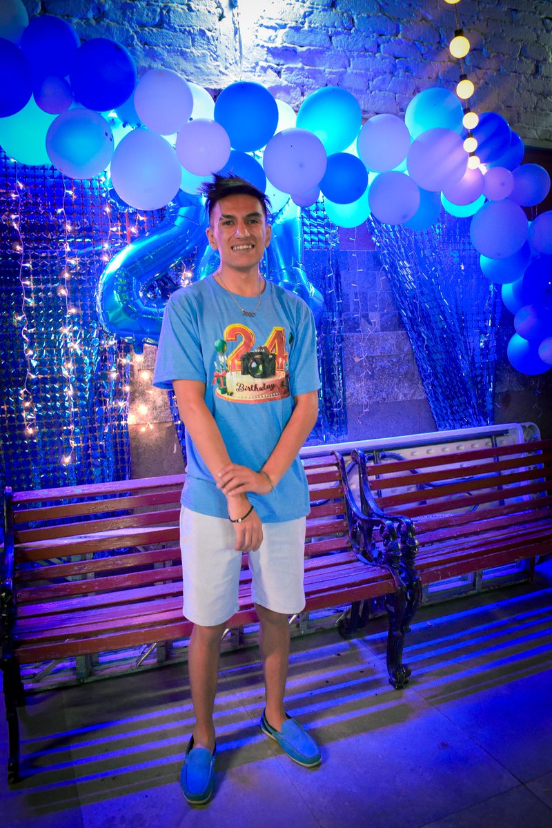 JaramilloJunio's tweet image. 🎉 ¡Celebrando 24 vueltas al sol! 🌟 Gracias a todos los que hicieron este día tan especial. 🥳 #Cumpleaños24 #JaJaJaramillo #FiestaDeCumpleaños #Celebración #FelizCumpleaños #MomentoEspecial #CumpleAños #Cumple24 #BirthdayBash #BirthdayVibes #BirthdayBoy #24thBirthday