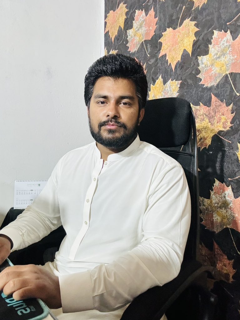 shahrishahpk's tweet photo. #EidMubarak https://t.co/4WjPiMCndD