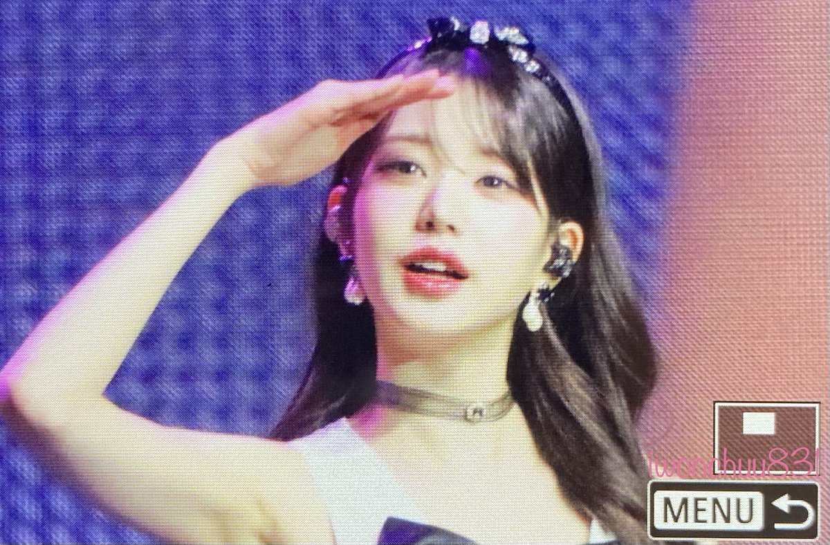 luvwy04's tweet photo. 하지만 오늘도. https://t.co/MLrizpxa52