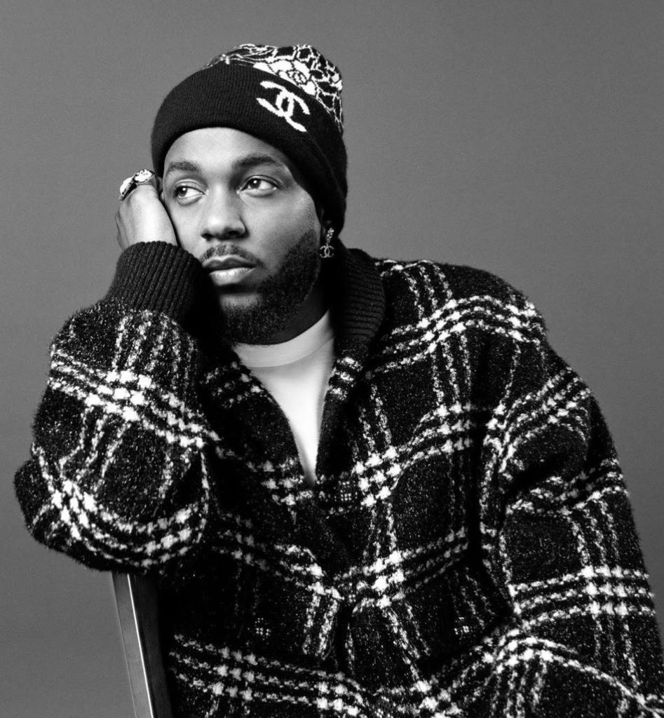 nfr_podcast's tweet photo. Happy 37th birthday to Kendrick Lamar 🎈

Which track made you a fan of his?