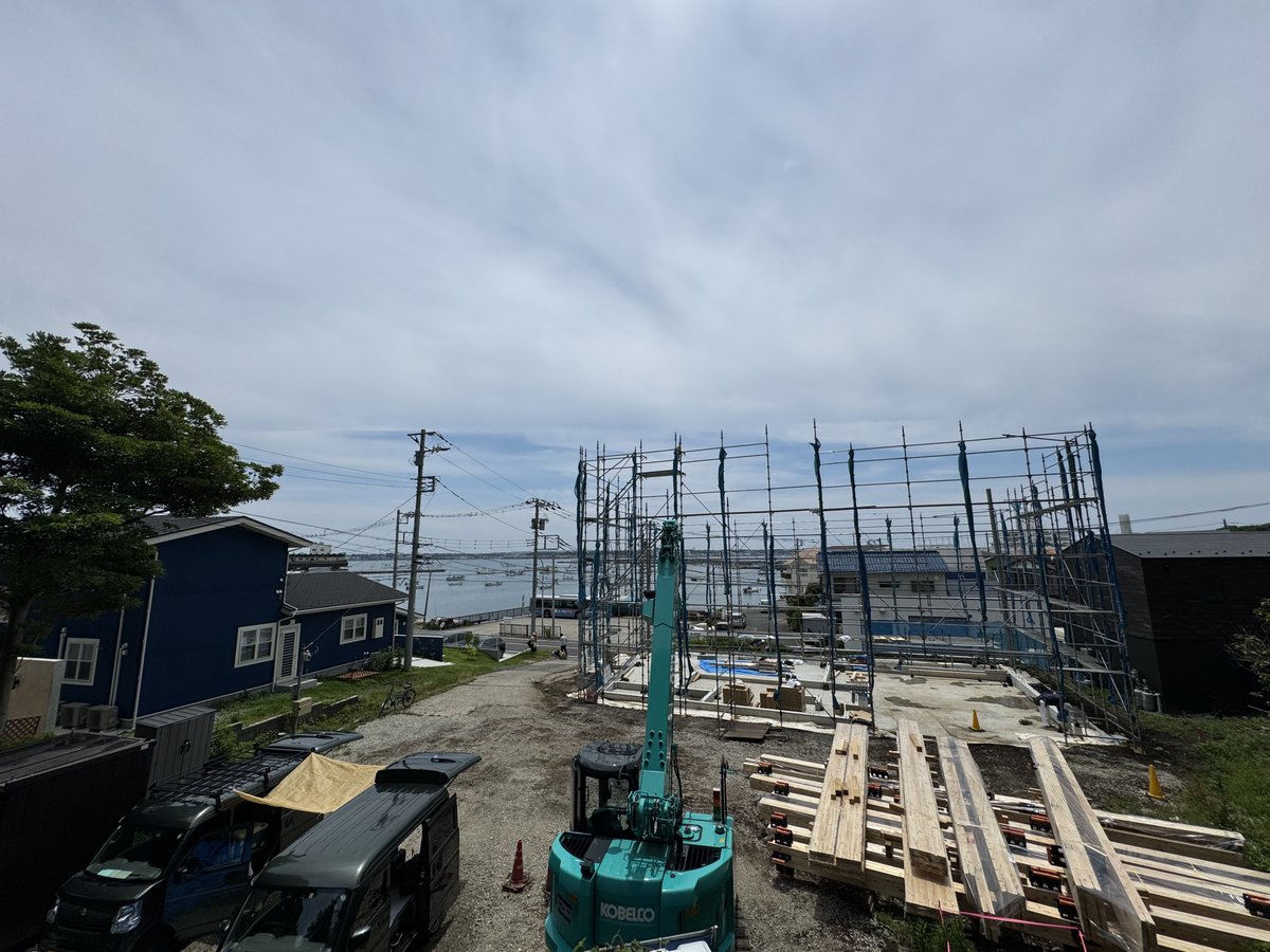 offgridcafe's tweet photo. some assembly required! #SE工法 https://t.co/scgWXmlS4Y