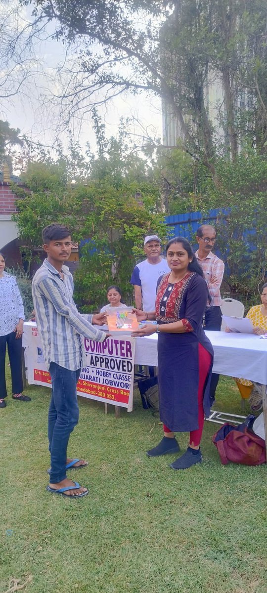 Support book, notebook, pen to need Student from Akhil Hindustani Viklalang Sangathan and Malhar Computer Centre