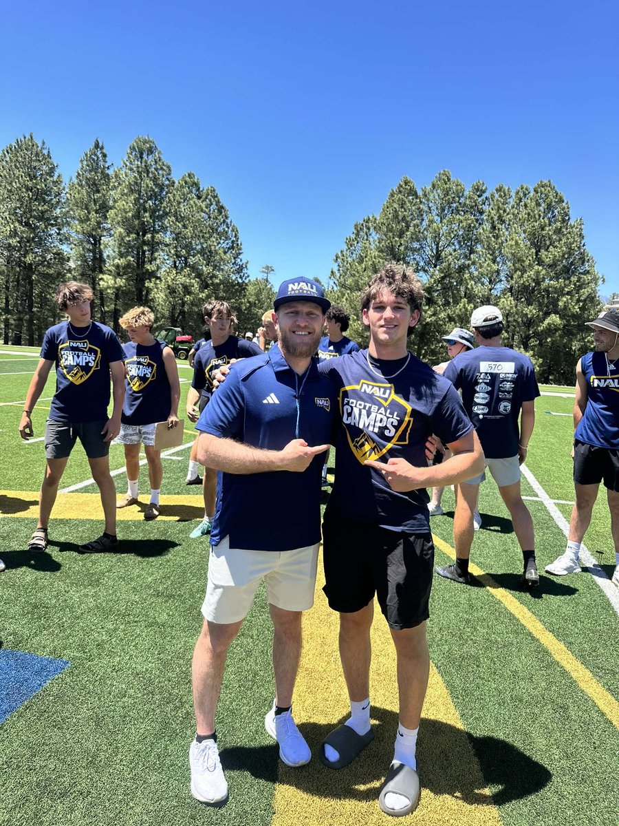 Bruin Bassett tweet media