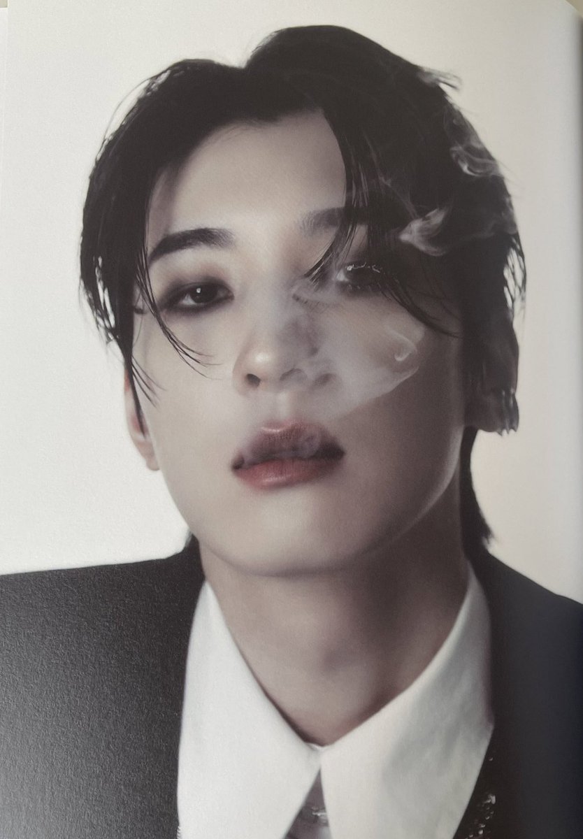 wonwooszone's tweet photo. the wonwoo smoke pic!!! https://t.co/rqmLNZFdyx