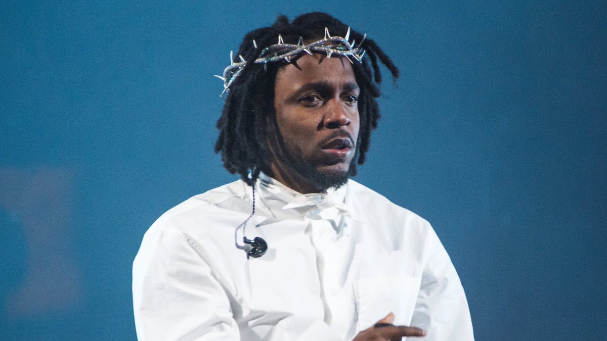PopBase's tweet photo. Happy 37th birthday to the talented Kendrick Lamar. https://t.co/oGhi0fKm1A