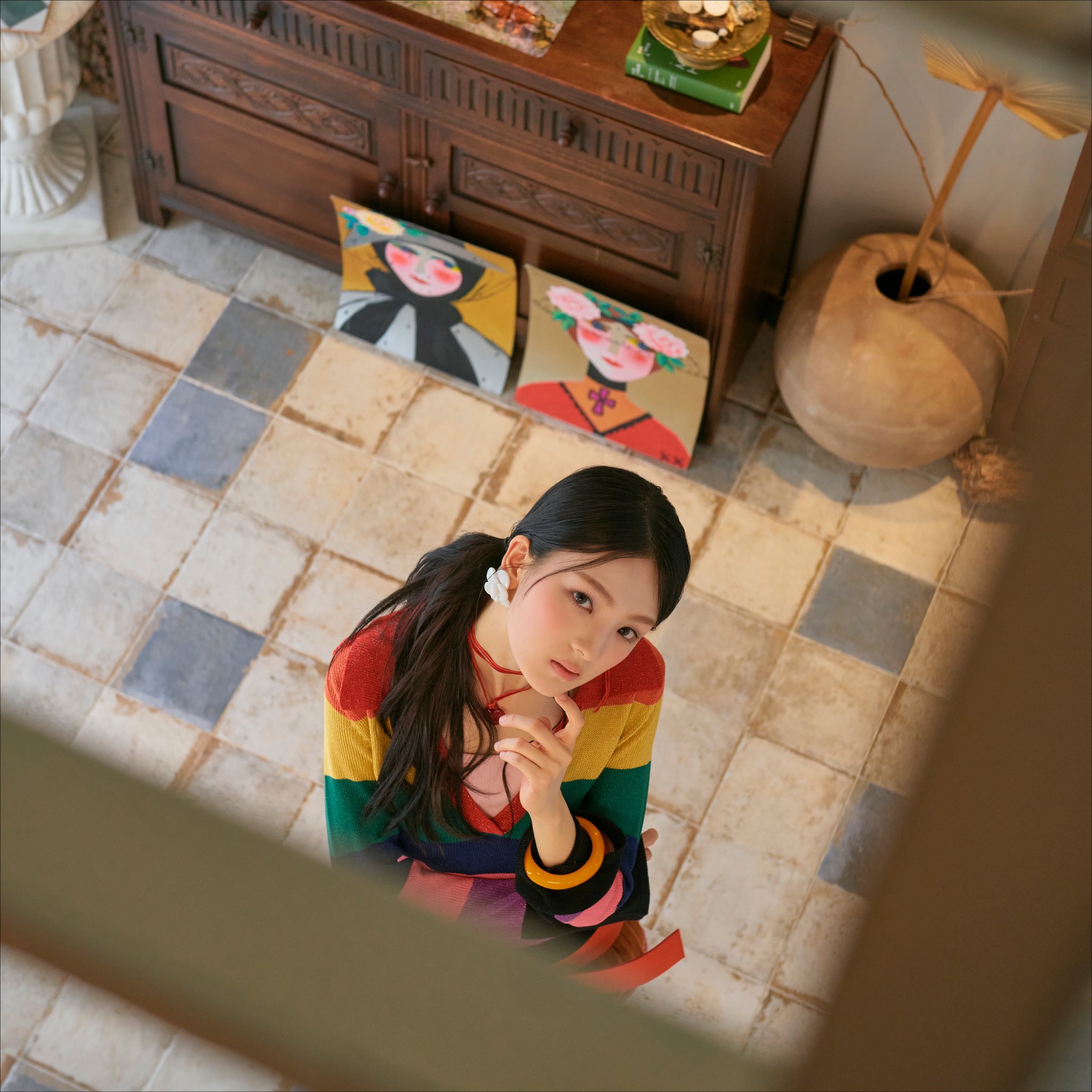 GQQ38HwbgAA2G__?format=jpg&name=large