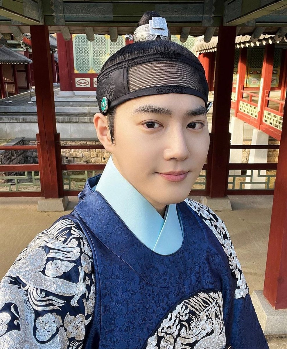 kimkikicotton's tweet photo. اکسوال فراموش نمیکنه پرنس لی‌گون و پرنسس جونهی رو با هم گرفتیم 

CONGRATS ACTOR SUHO
#ProudOfActorSUHO
#MissingCrownPrince #SUHO #수호 https://t.co/D8Xk6erYsu
