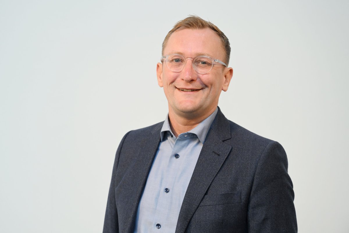 Social Investment Scotland (@socinvestscot) on Twitter photo We are delighted that our CEO, <a href="/AlastairSIS/">Alastair Davis</a>, has been made an OBE in The King’s Birthday Honours List 2024.
Alastair received the honour for his services to social enterprise and to charity in Scotland.
Read more 👇
socialinvestmentscotland.com/insights/ceo-a… We are delighted that our CEO, <a href="/AlastairSIS/">Alastair Davis</a>, has been made an OBE in The King’s Birthday Honours List 2024.
Alastair received the honour for his services to social enterprise and to charity in Scotland.
Read more 👇
socialinvestmentscotland.com/insights/ceo-a…