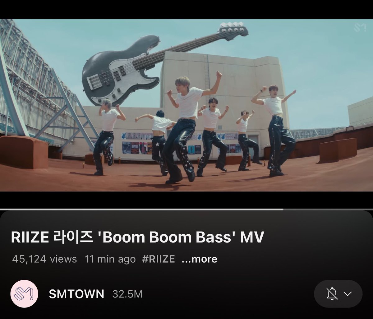 skipberat's tweet image. Udhlah top boygrup gw termantap taun ini no debat no kecot BEJROOOOTTTTTTT