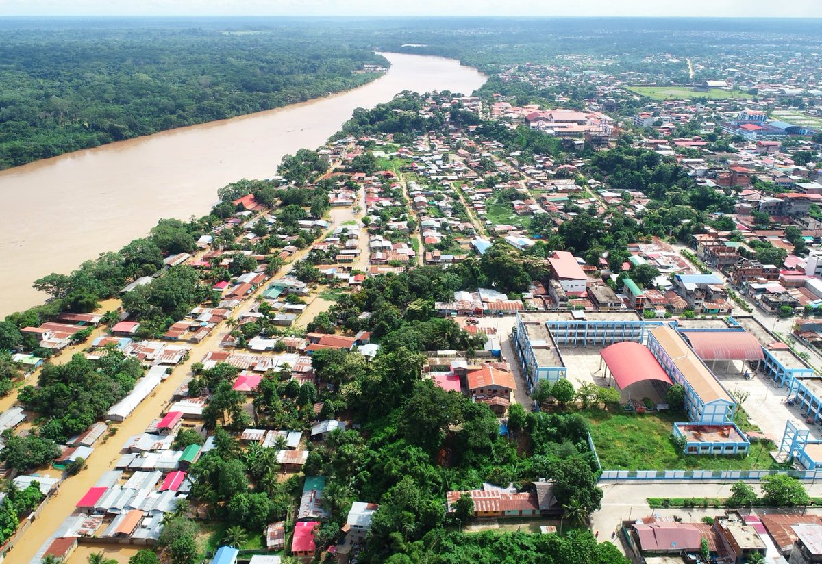 ✔ Design of the urban drainage system of the Tambopata sector in the Madre de Dios department, Peru. The system affects 117,000 inhabitants and consists of 3 retaining tanks, 59 lamination structures, 60 infiltration structures and 200 km of pipes. Client: Tambopata Consortium,