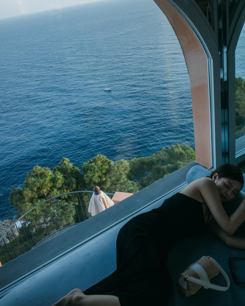 jenniesrenes's tweet image. jennie ig update!