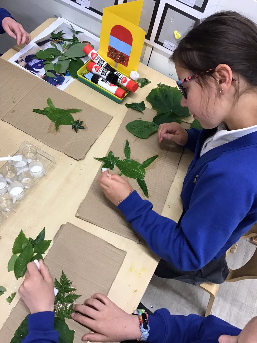 NYPS_ECO's tweet photo. Eco Club we collected leaves from outside all shapes and sizes and then created some amazing leaf art. Lots of creative pieces and also some leaf families 🍃 @Newyorkprimary https://t.co/IbAkFrxW23