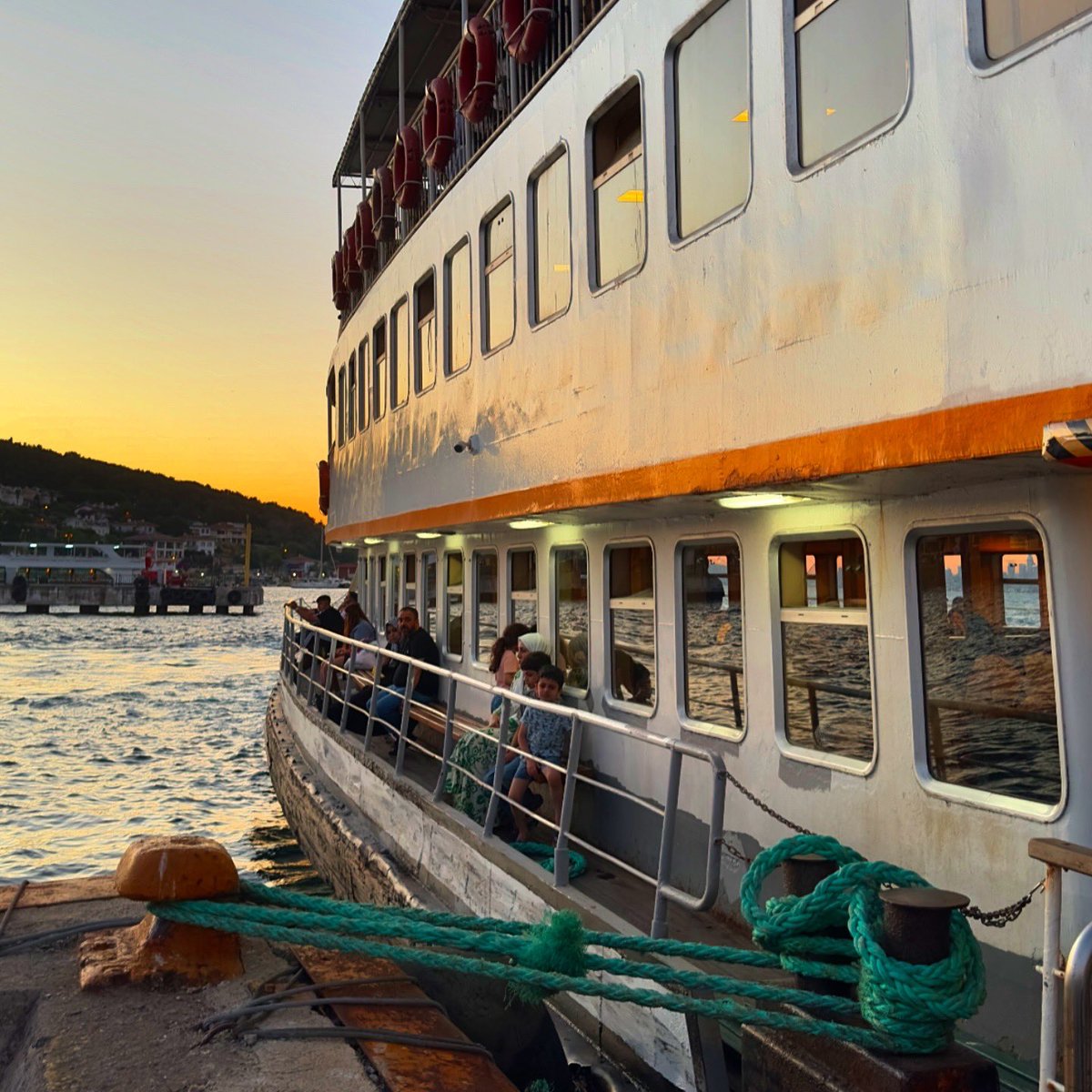 Chriak's tweet image. Summer Loading #tuttopassa #heybeliada #vapuring #christophering #büyükada #summerlove #summerloading