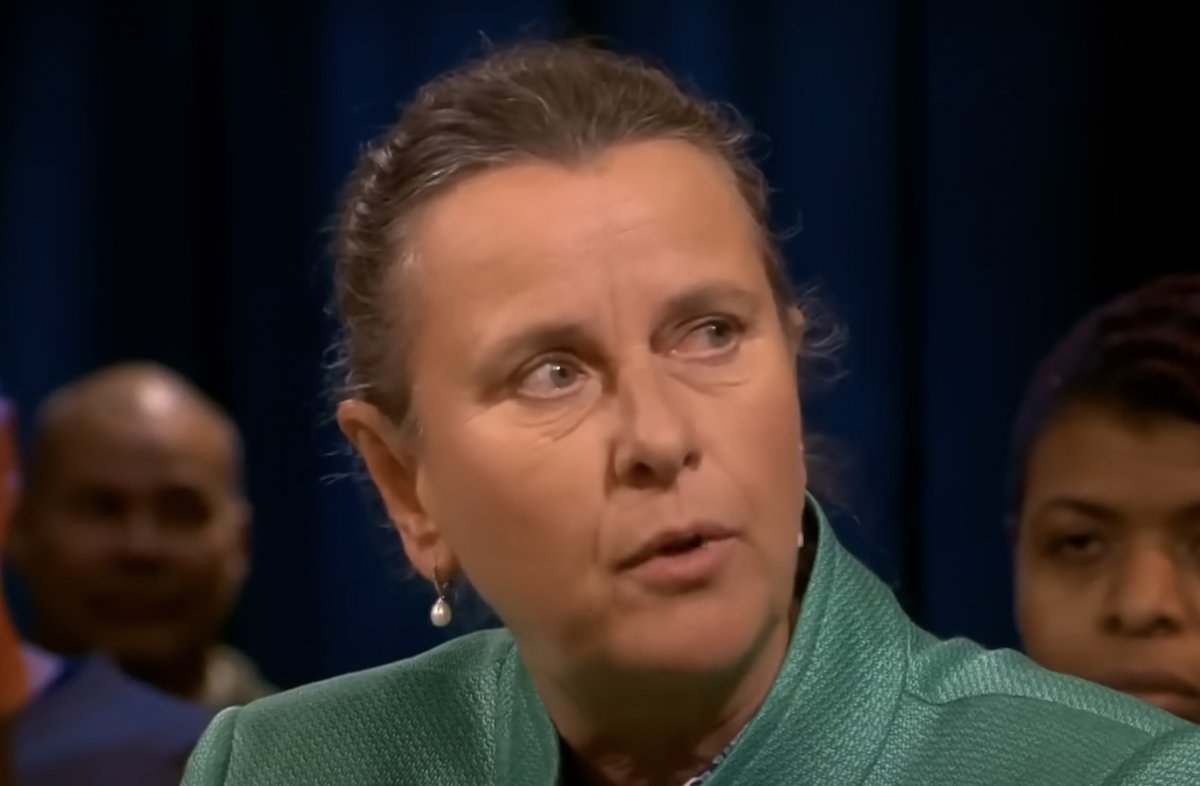 Briefje van Jan - aan Marjolein Faber

buttkicken.nl/briefje-van-ja…