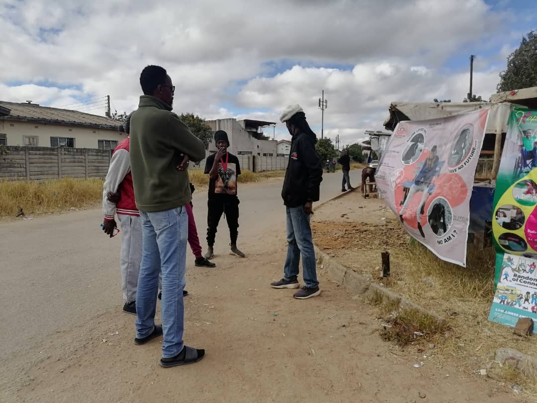 Loneliness is becoming a terrible contributor to man's demise and I took time to talk to man in the streets .<a href="/AllianceofCBOs/">Alliance for Community Based Organizations(ACBOs)</a> @UsaidZimbabwe <a href="/BritishEmbassy/">British Embassy</a> <a href="/Sida/">Sida</a> <a href="/daddyhope/">Hopewell Chin’ono</a> <a href="/hoperuswa/">Hope Ruswa</a>