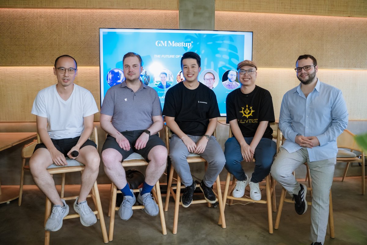 apacdao's tweet photo. Kinda miss our time at @shefiorg at @gmvn_official ;) What was your impression at this exciting event? Tell us in the comment section below! @ThenaFi_ @TheYuliverse #GMMeetup https://t.co/2G53zfi3cU
