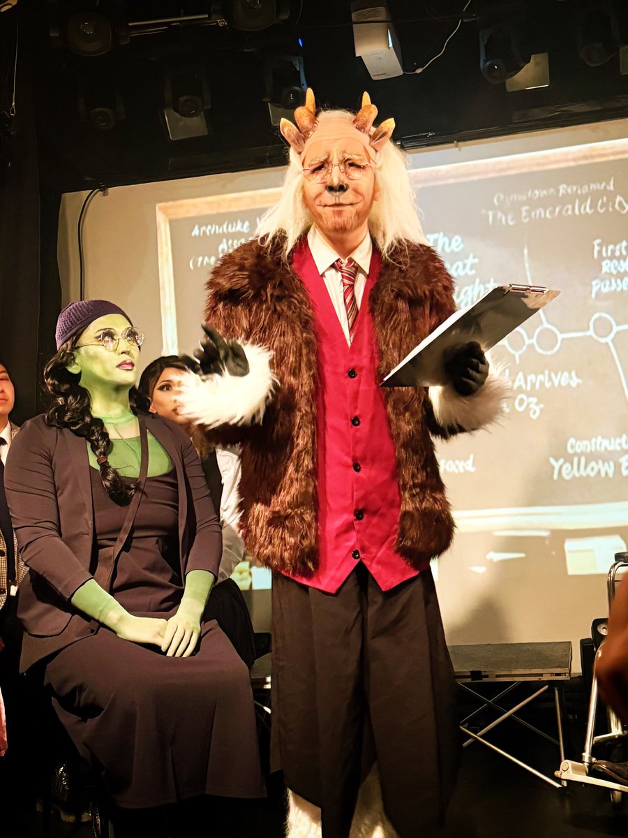 justippei's tweet photo. めっちゃヤギ🐐
#ディラモンド先生
#モリエ・ヘルパンギーナ @Morieherpangina
#TheSoundOfMusicals #Wicked #ウィキッド #Osaka
#DragQueen #LipSyncMusical
#ロビン歌劇団 #DoWithCafe #Musical https://t.co/AEq1xVhJ9r