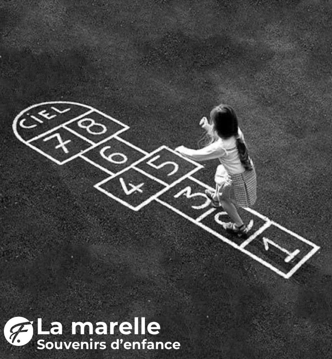FranceMetT's tweet photo. La marelle, jeu traditionnel dans les cours d'école, était bien plus qu'un simple divertissement. Dessinée à même le sol, elle offrait aux enfants un espace pour développer leur agilité et leur concentration, tout en tissant des liens sociaux avec leurs camarades. #enfance https://t.co/P0rQl0wl4U