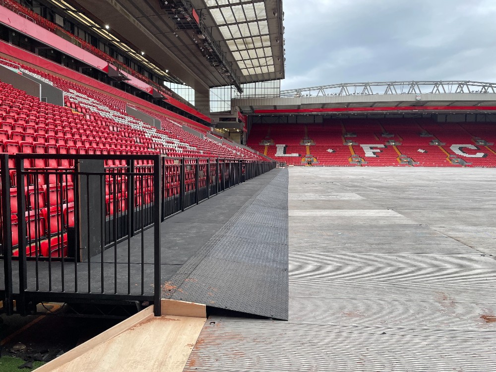 Steeldeck Rentals tweet media