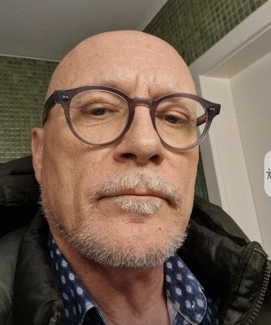 Die AHbB hat einen neuen Präsidenten: Christoph Siegwart wurde an unserer Mitgliederversammlung einstimmig gewählt.

Herzlich willkommen, lieber Christoph, und viel Freude an deiner neuen Aufgabe!